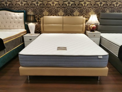 Magic Koil Royal Gold Pocketed Spring Mattress + King Koil Pvc Bedframe ( SELECTED BEDFRAME )